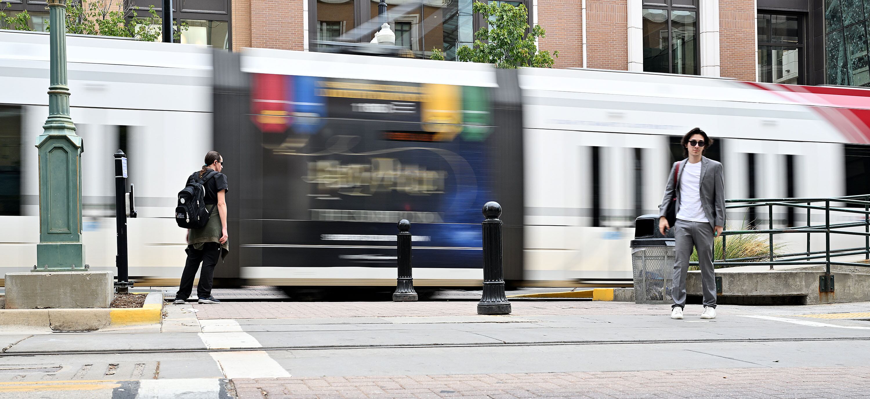 'Don't tread on our TRAX': Sen. Mike Lee leads bipartisan bill to speed up transit projects 