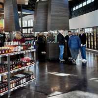 New state liquor store opens in Roy