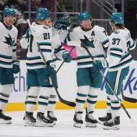 Big nights for Toffoli, Smith and Celebrini send Sharks to 6-3 win over Mammoth