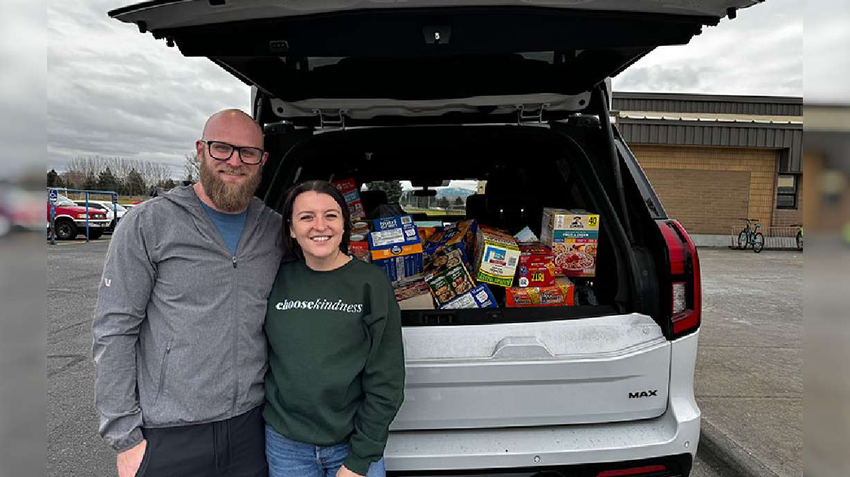 Zac and Amy Martin started “Roll for Kindness,” where they do acts of kindness for community members in Idaho Falls. They now have a goal to raise $25,000 to pay off kids' school lunch balances.