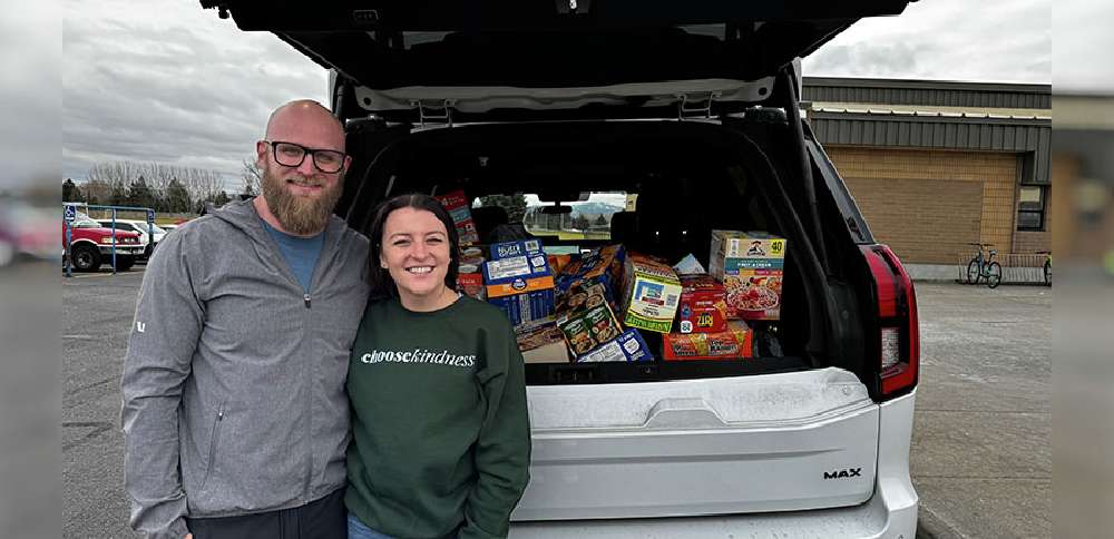 'Roll for Kindness': Idaho soda shop owners turn dice into kind deeds