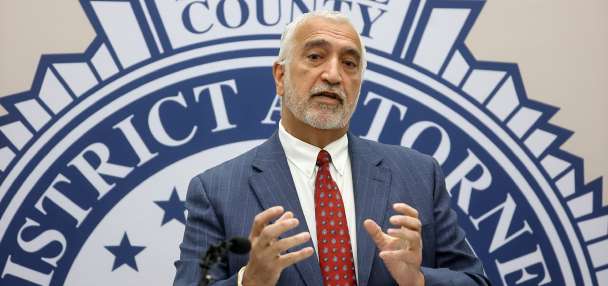 A person has the right to use deadly force, but not in a reckless manner, district attorney says