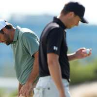 Scheffler returns from 2 months away and shares lead at the Hero World Challenge