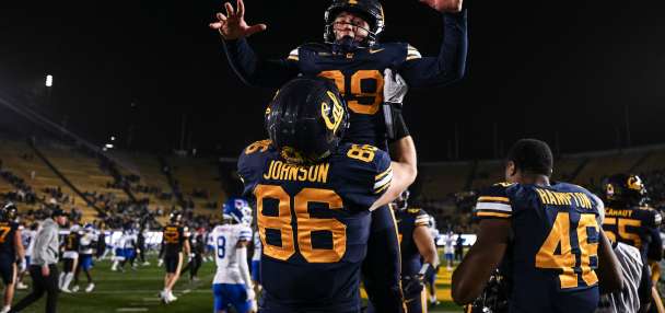 Cal hires Tosh Lupoi as head coach, bringing former player back to lead the Bears