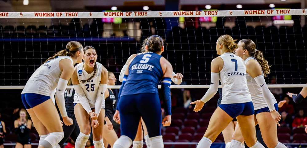 NCAA volleyball: BYU, Utah fall in 5-set tournament openers