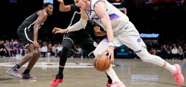 Top Sports story anchor