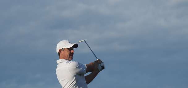 Banana peel moment! A slippery slope for McIlroy during his 3rd round at the Australian Open