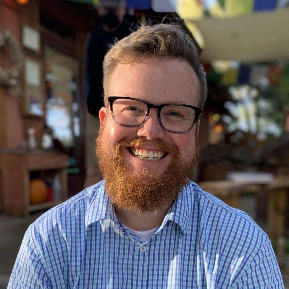 Green River Mayor Ren Hatt was killed in a crash late Friday night on U.S. Highway 6. Community members gathered Saturday to remember and honor him at a basketball game.