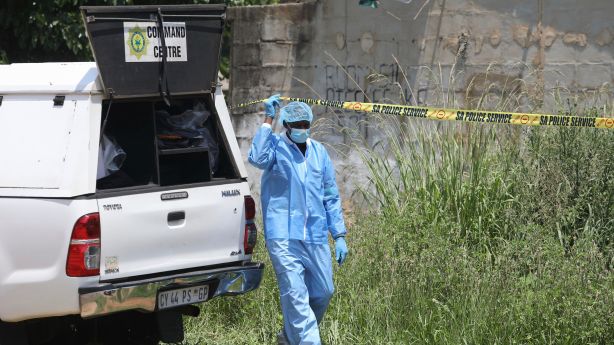 Mass taking pictures at a South African bar leaves 12 useless, together with 3 youngsters Mass taking pictures at a South African bar leaves 12 useless, together with 3 youngsters