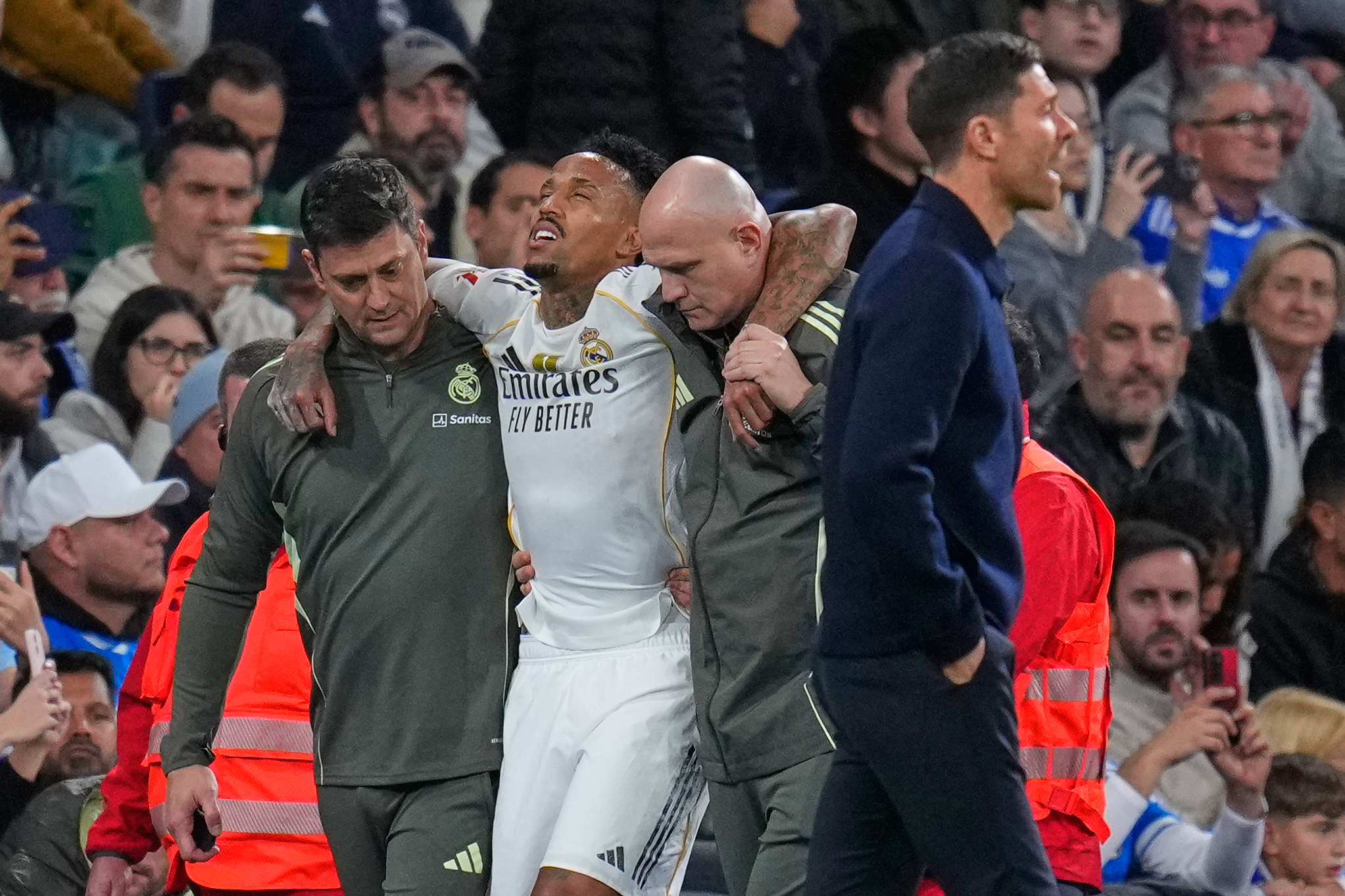 Real Madrid defender Éder Militão set to be sidelined for a few months because of injury
