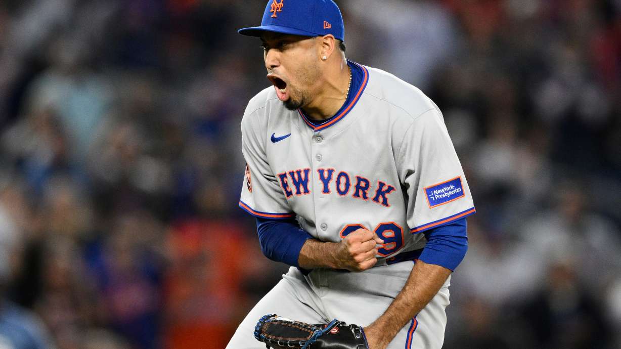 FILE - New York Mets relief pitcher Edwin Diaz (39) reacts at the end of a baseball game against the Washington Nationals, Saturday, April 26, 2025, in Washington.