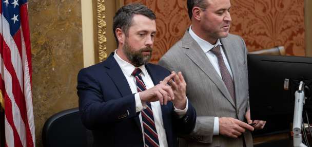 Utah Legislature passes resolution condemning judges, repeals anti-bargaining law