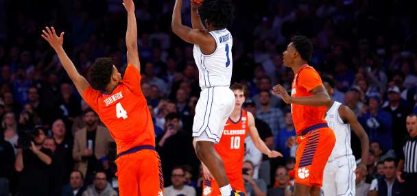 Wright hits winning 3 at buzzer and Dybantsa scores 28 as No. 10 BYU rallies past Clemson 67-64
