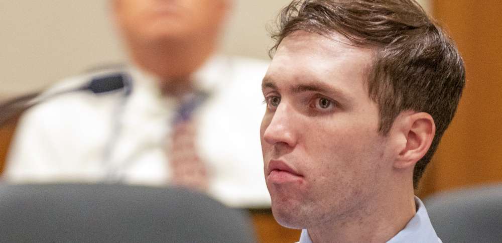 Tyler Robinson wants private hearing to discuss banning cameras, microphones in court