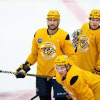 Predators center Steven Stamkos scores 4 goals in win over Blues