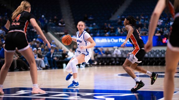 BYU ladies race previous Idaho State for 10-1 get started BYU ladies race previous Idaho State for 10-1 get started