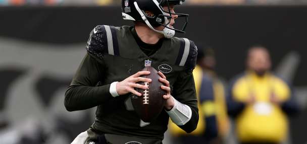 Undrafted rookie quarterback Brady Cook to make first NFL start for Jets against Jaguars