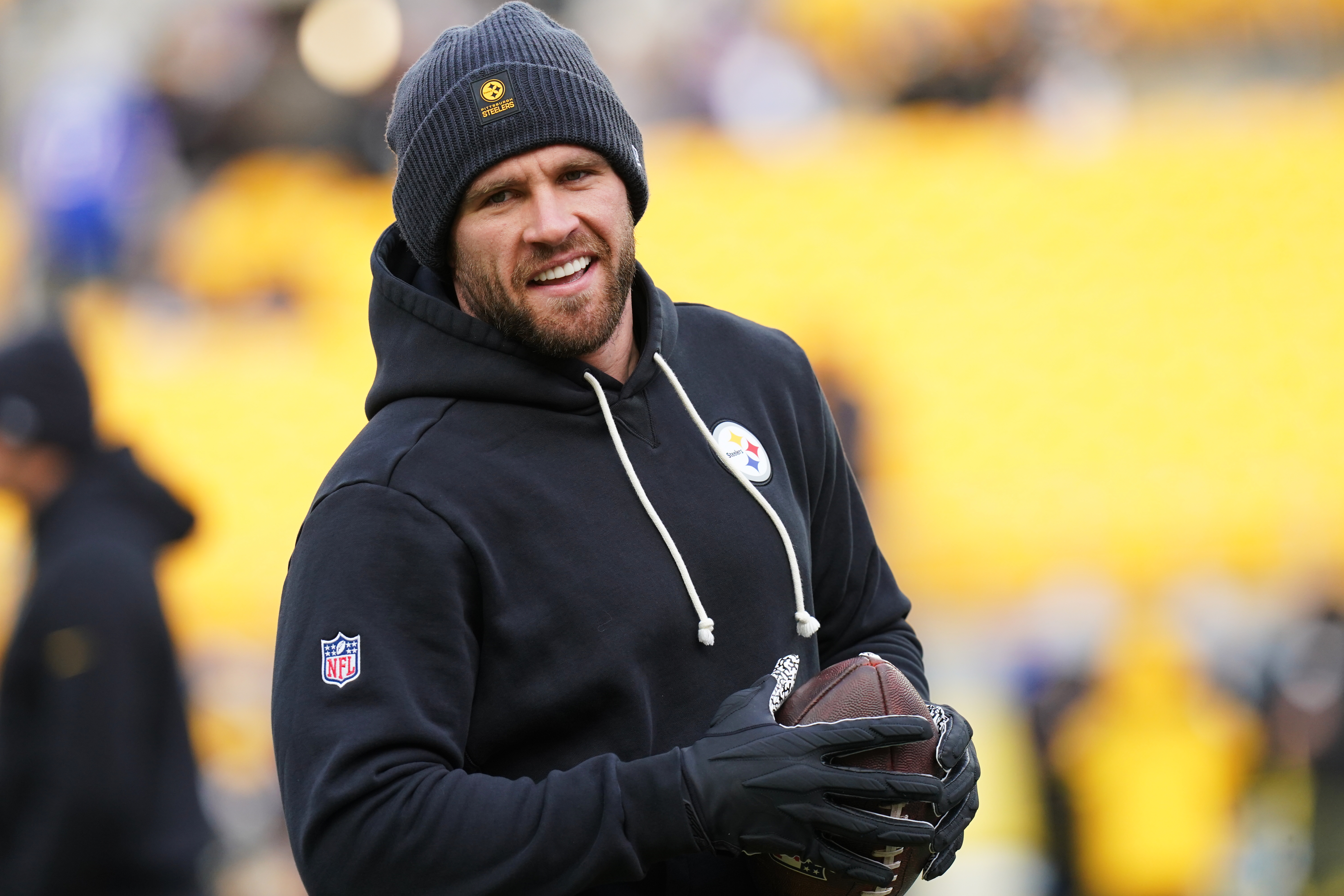 Pittsburgh Steelers linebacker T.J. Watt warms up before an NFL football game against the Buffalo Bills Sunday, Nov. 30, 2025, in Pittsburgh. 