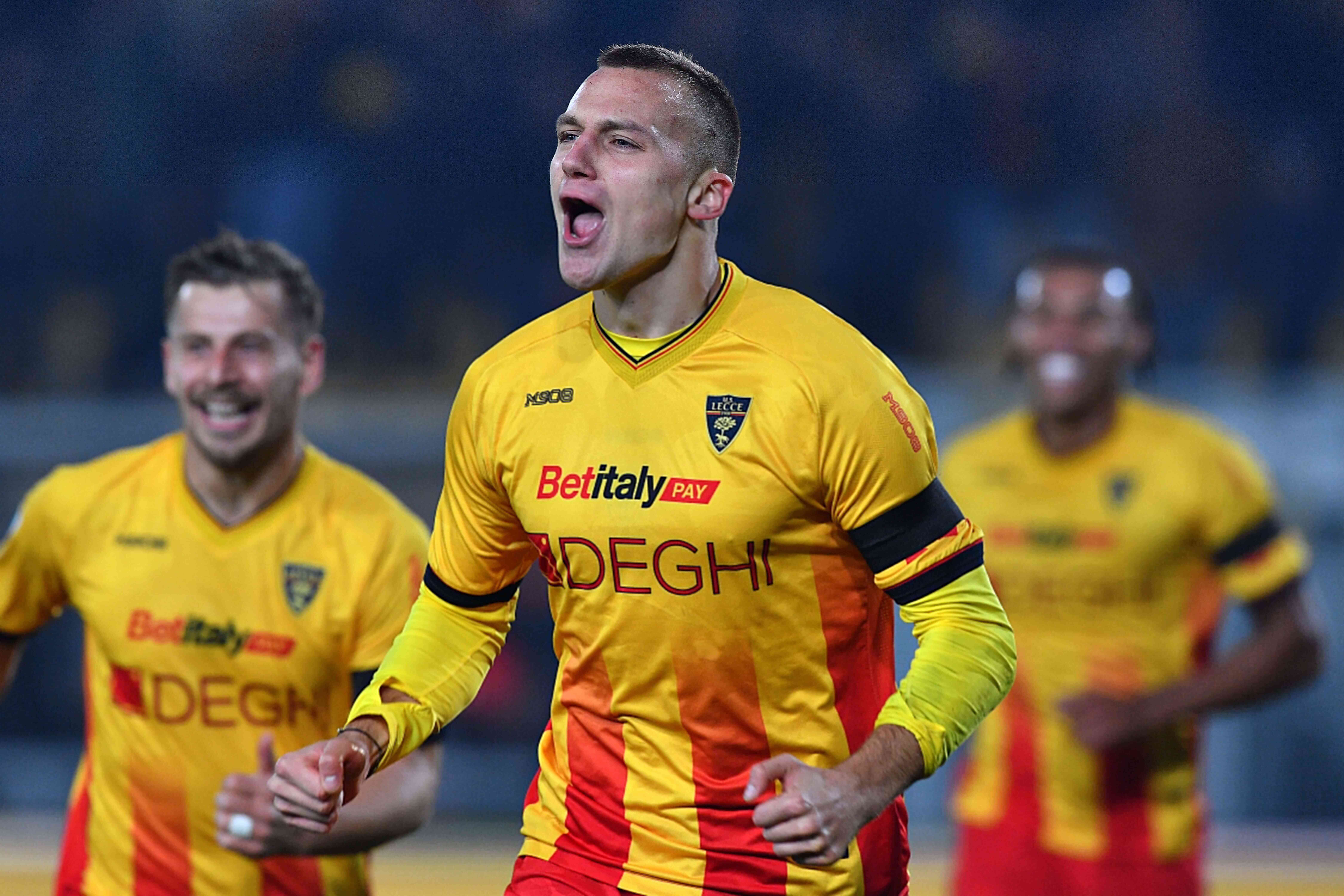 Štulić scores first Serie A goal to give Lecce a vital win over Pisa