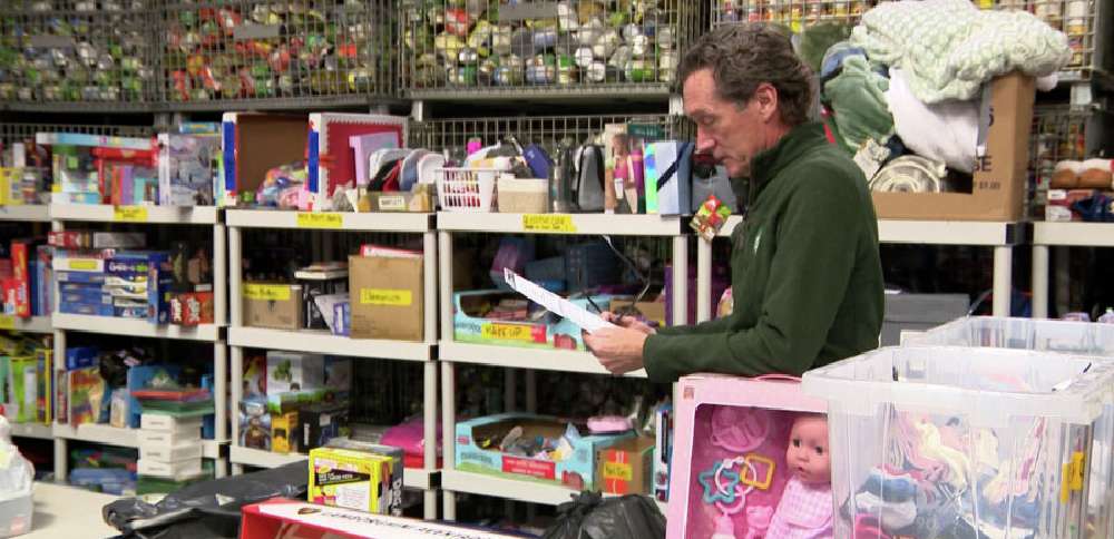 Utah County Sub for Santa program sees record need
