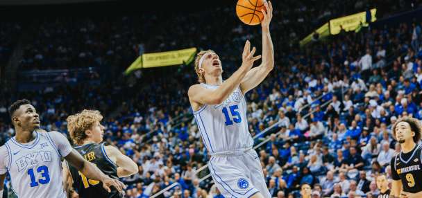 Top Sports story anchor