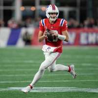 Patriots and Broncos are both home underdogs despite 10-game winning streaks