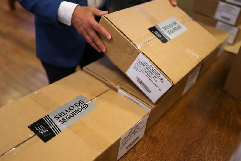 Top World story anchor