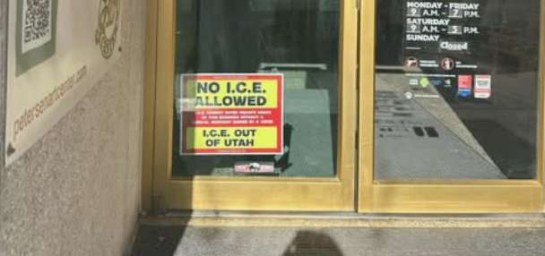 'No ICE Allowed': Immigrant backers launch sign campaign as counterpoint to crackdown