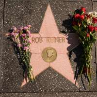 Prosecutors will charge Rob Reiner's son Nick with 2 counts of murder in killing of his parents