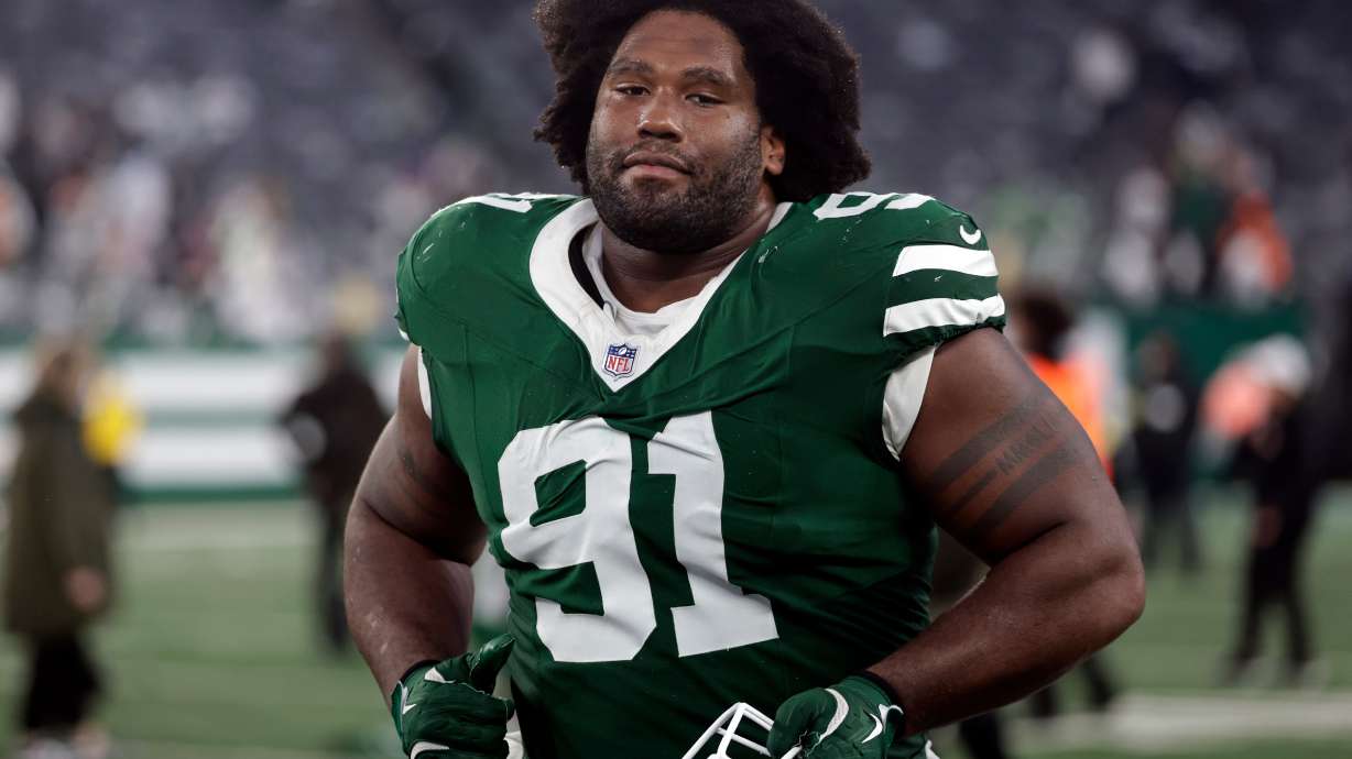 FILE - New York Jets defensive tackle Jowon Briggs (91) after an NFL football game against the Cleveland Browns, Sunday, Nov. 9, 2025, in East Rutherford, N.J.