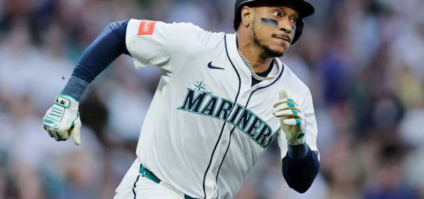 New York Mets and infielder Jorge Polanco finalize $40 million, 2-year contract