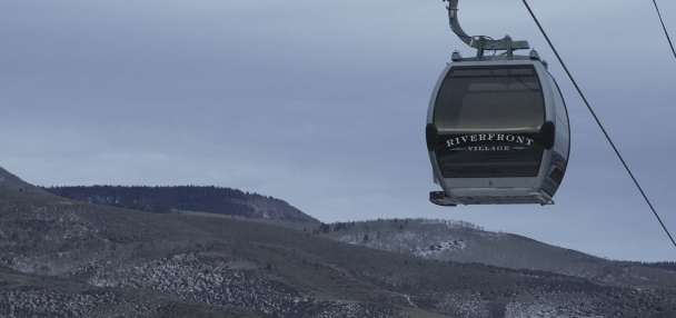 Warm weather and low snowpack bedevil Western ski resorts