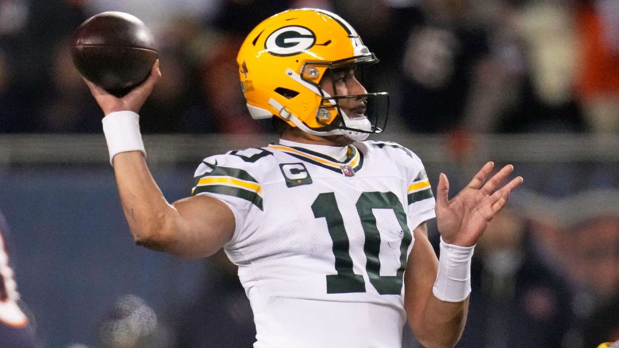 Green Bay Packers' Jordan Love throws during the first half of an NFL football game against the Chicago Bears Saturday, Dec. 20, 2025, in Chicago.
