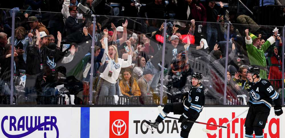 Keller comes through in OT to help Utah Mammoth hold off Winnipeg