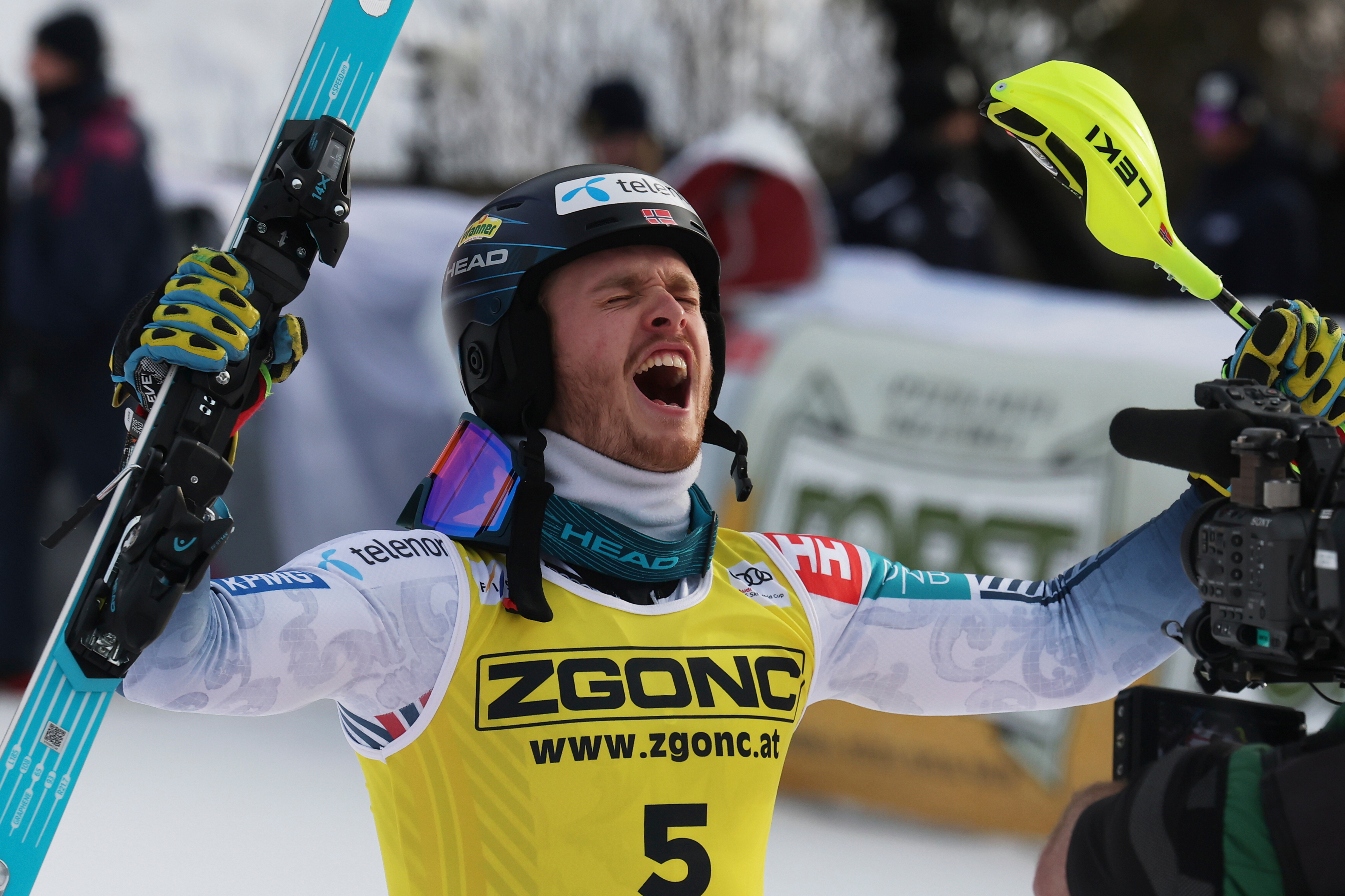 U.S.-born Atle Lie McGrath takes World Cup slalom win from Olympic champion Clément Noël