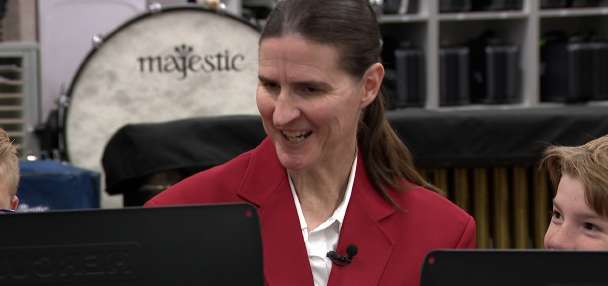Majestic Elementary music teacher heads to Rose Parade on New Year's Day