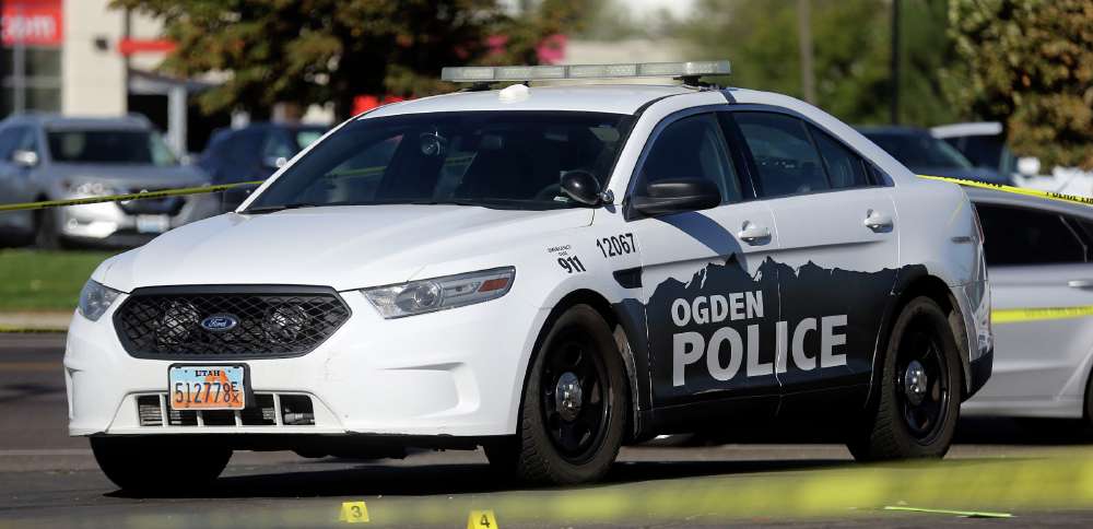 Man arrested with homemade bombs after making antisemitic threats, police say