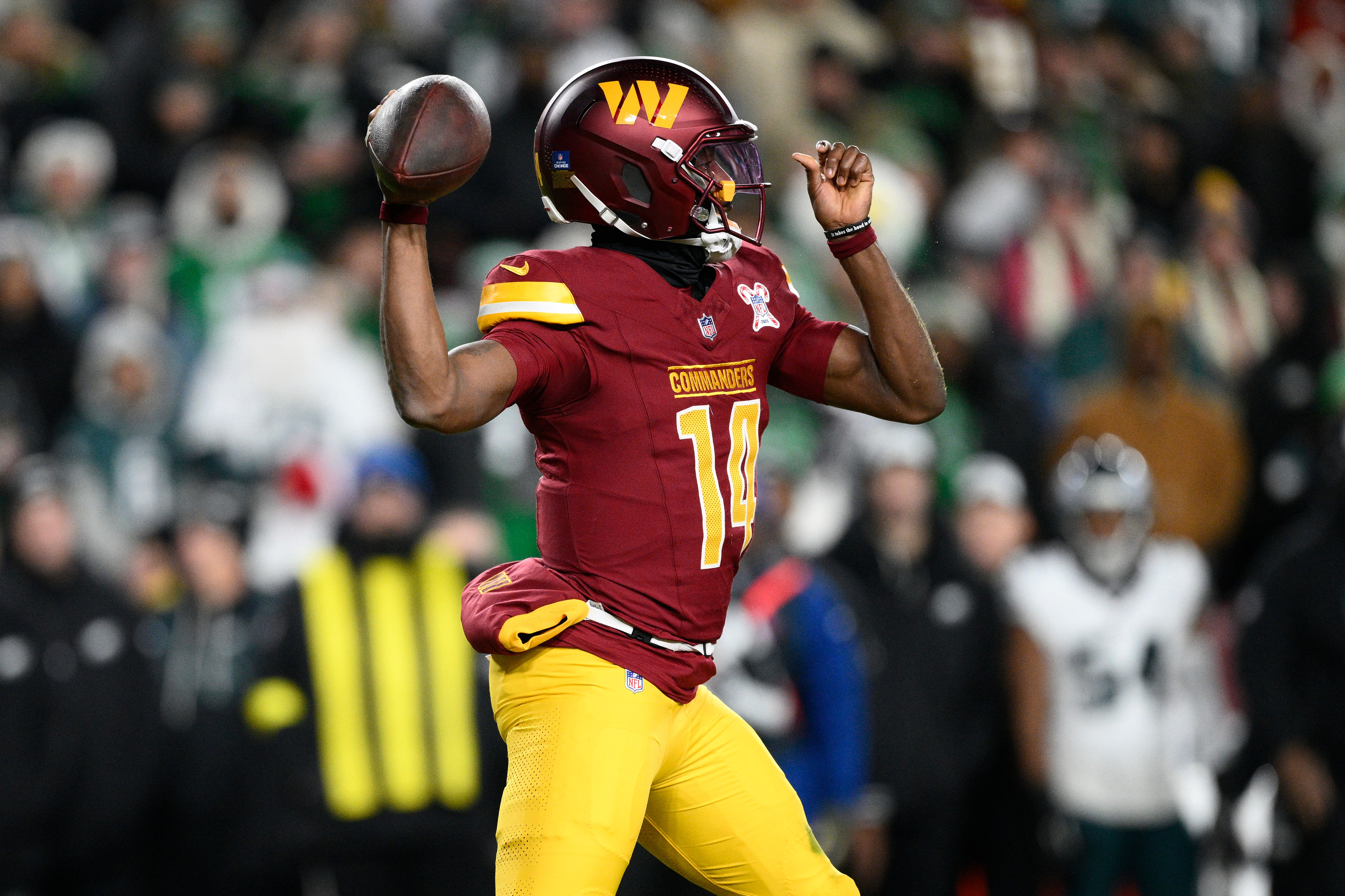 Commanders turn to 39-year-old Josh Johnson on Christmas with Jayden Daniels and Marcus Mariota hurt