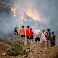 How to help yourself if you live in a high fire zone