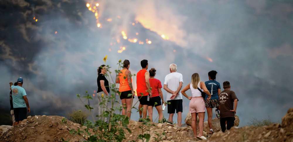 How to help yourself if you live in a high fire zone