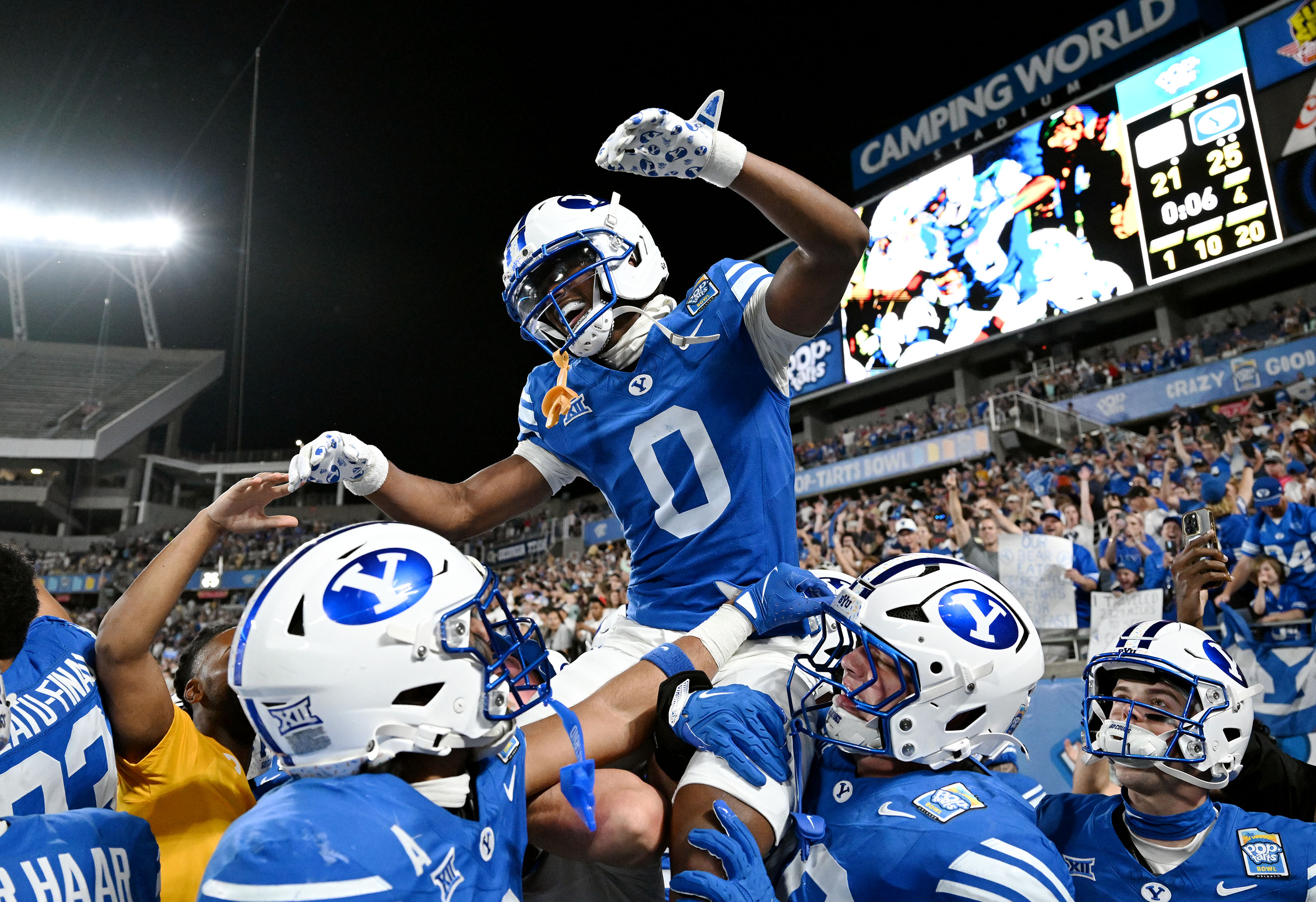 Top Sports story anchor