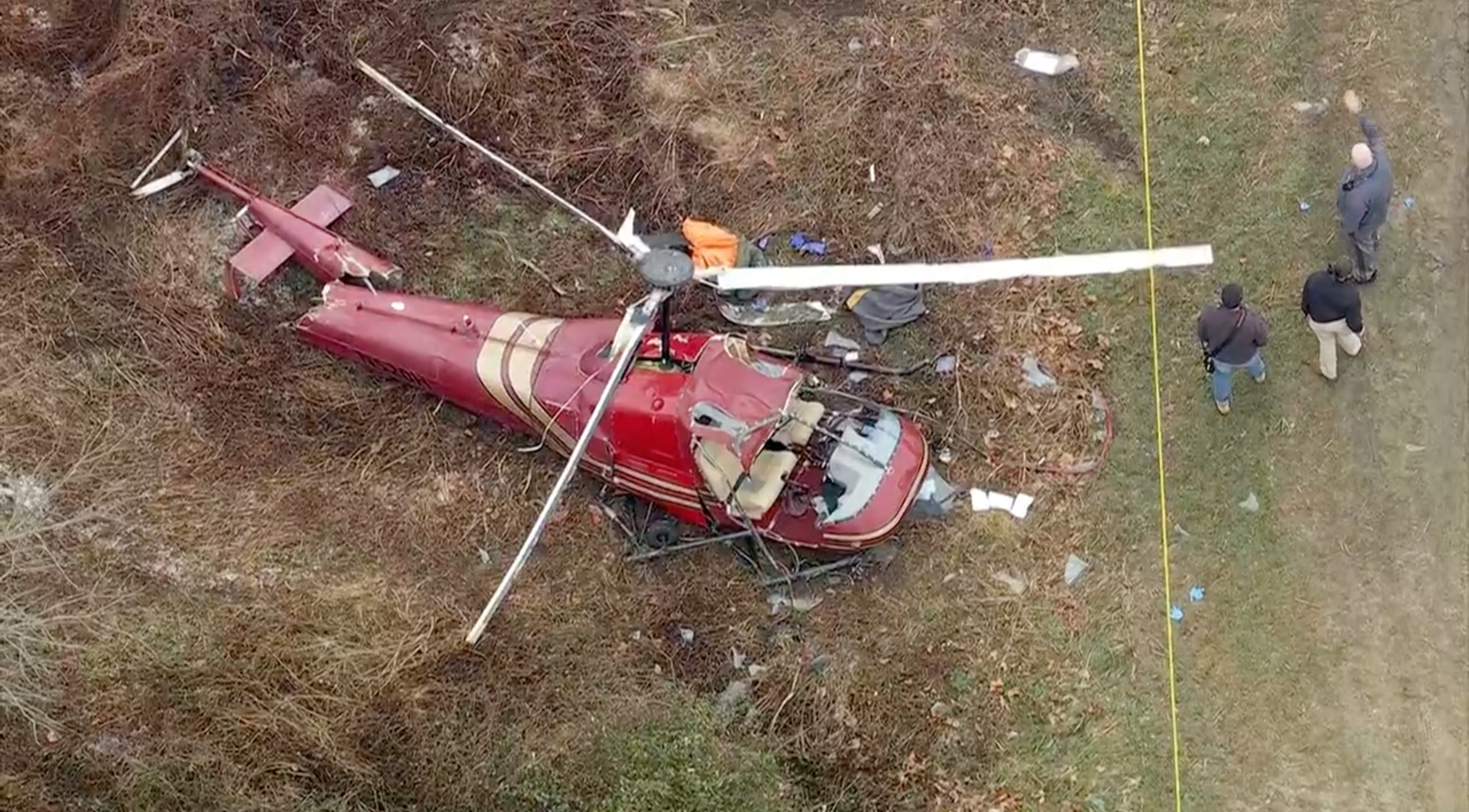 Midair helicopter crash in New Jersey leaves 1 dead and another critically injured