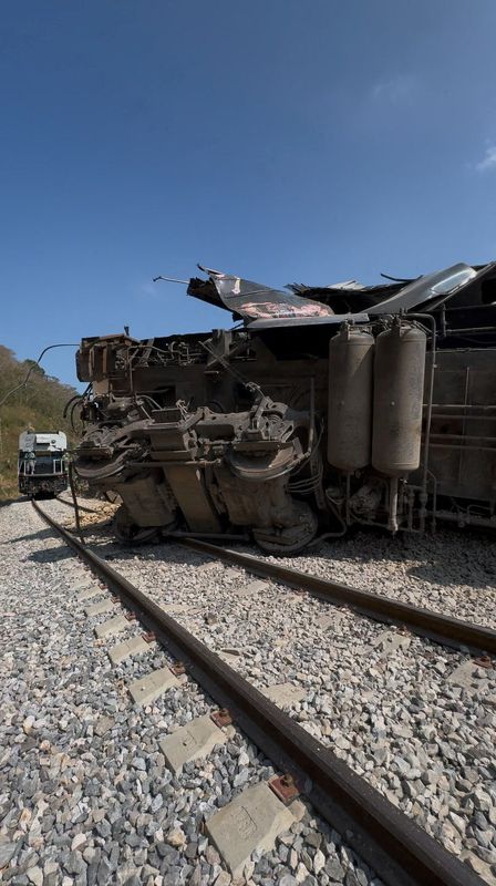 Mexican train derailment kills at least 13 people, 98 injured