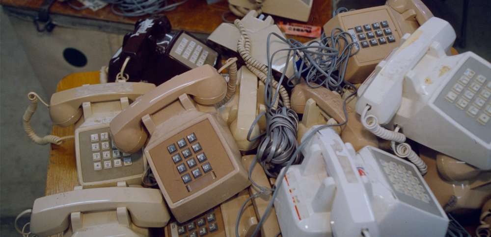 Americans in 1998 tried to predict 2025. Here's what they got right