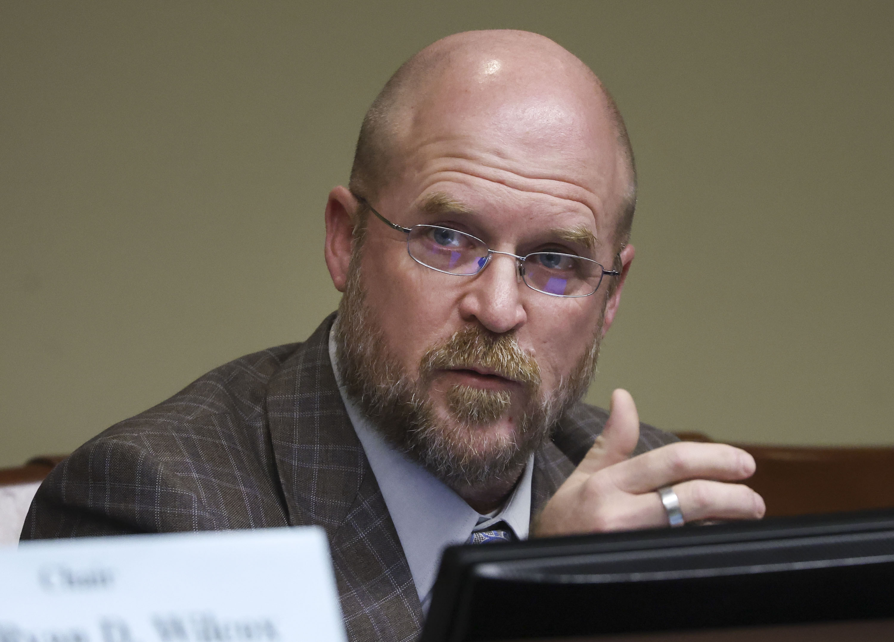 Utah lawmaker to resign as daughter recovers after being hit by truck