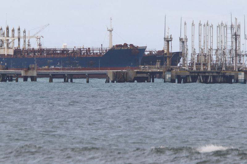 Oil tankers still arriving in Venezuela despite US blockade, data shows