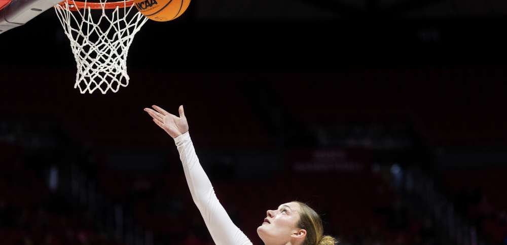 Utah women push unbeaten Arizona State to limit before 1-point loss