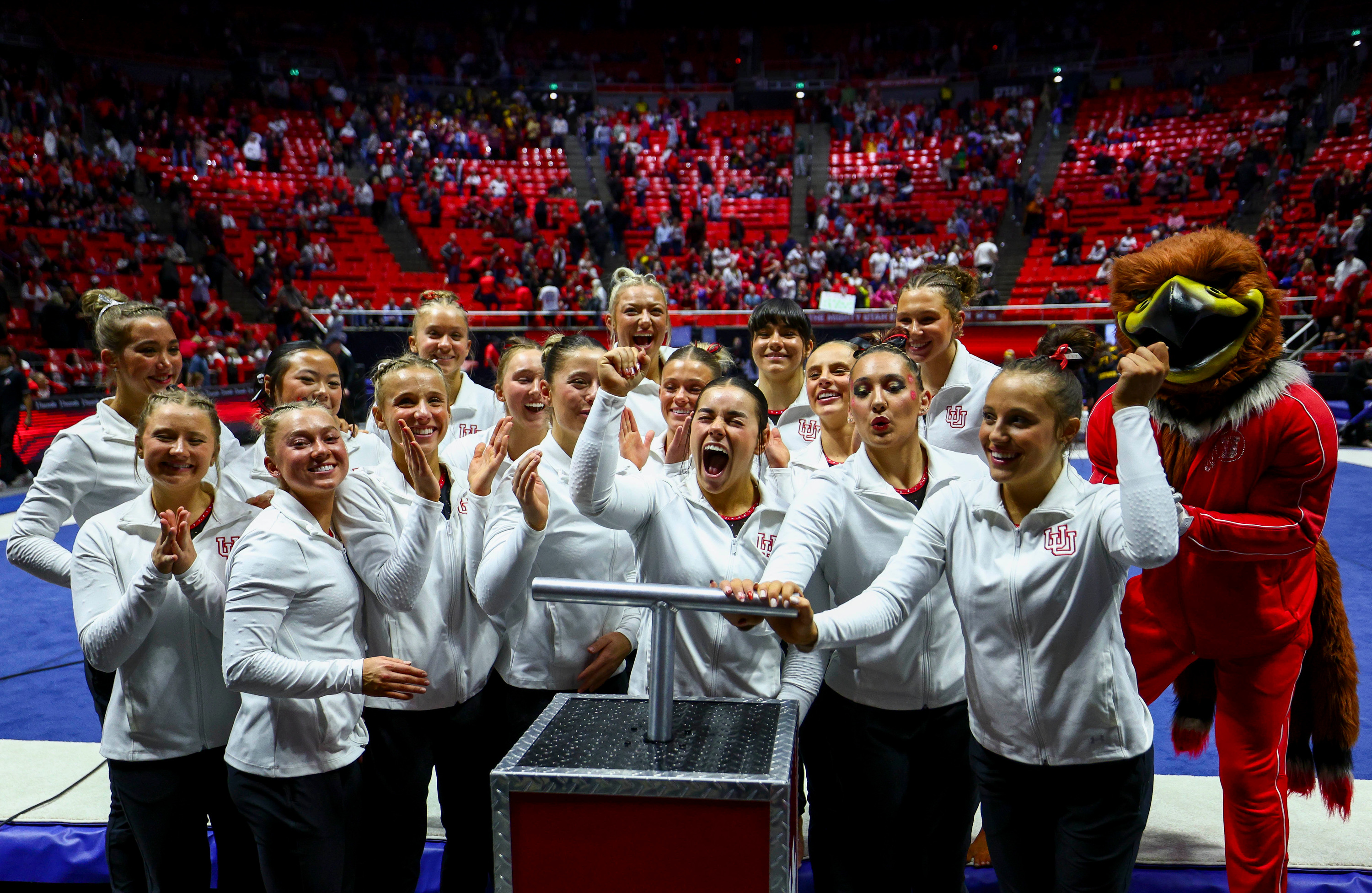 Red Rocks beat 2 Big Ten opponents in season debut, but see missed opportunities