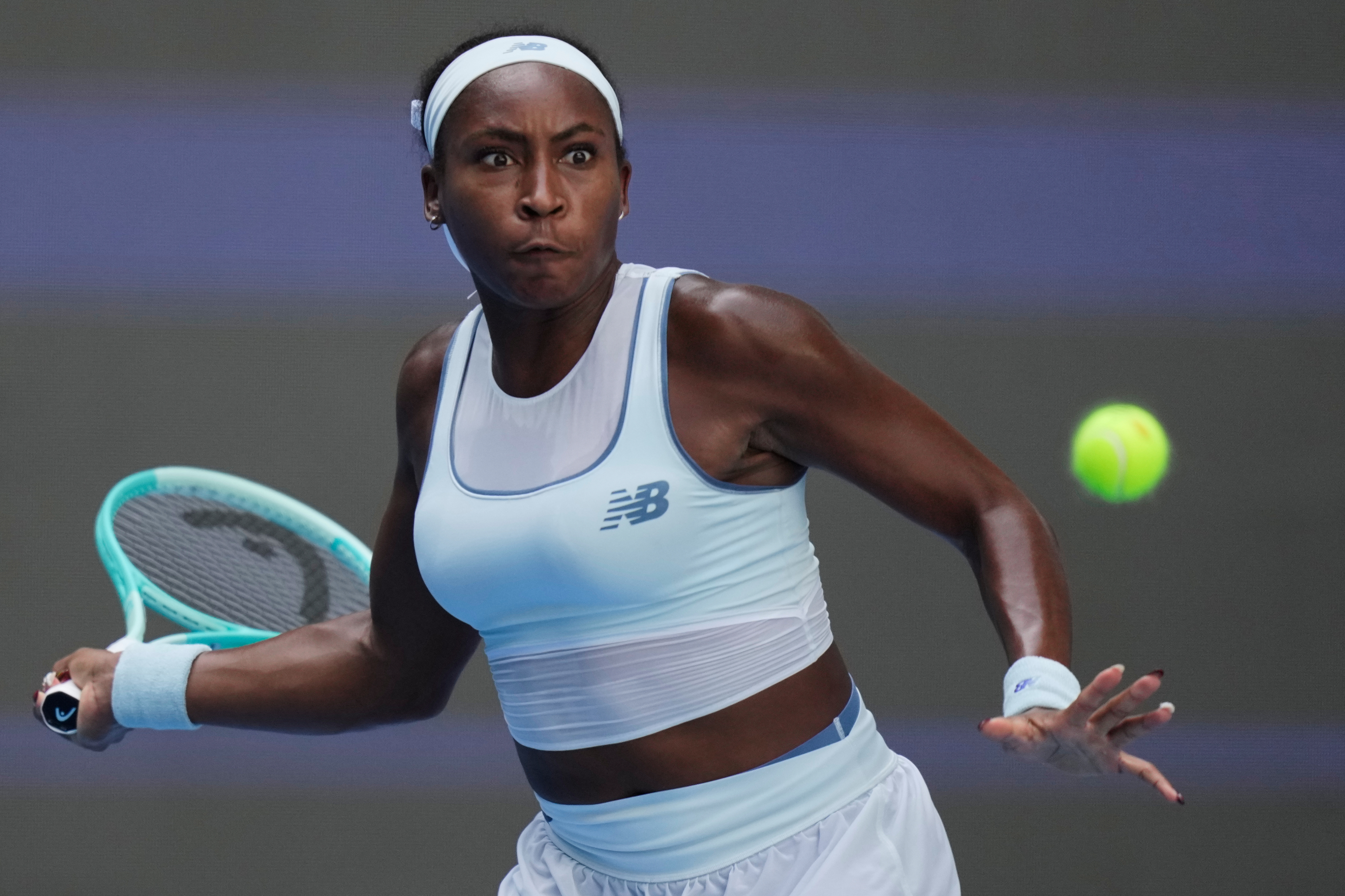Gauff clarifies comments on American tennis fans just before a surprising loss at the United Cup