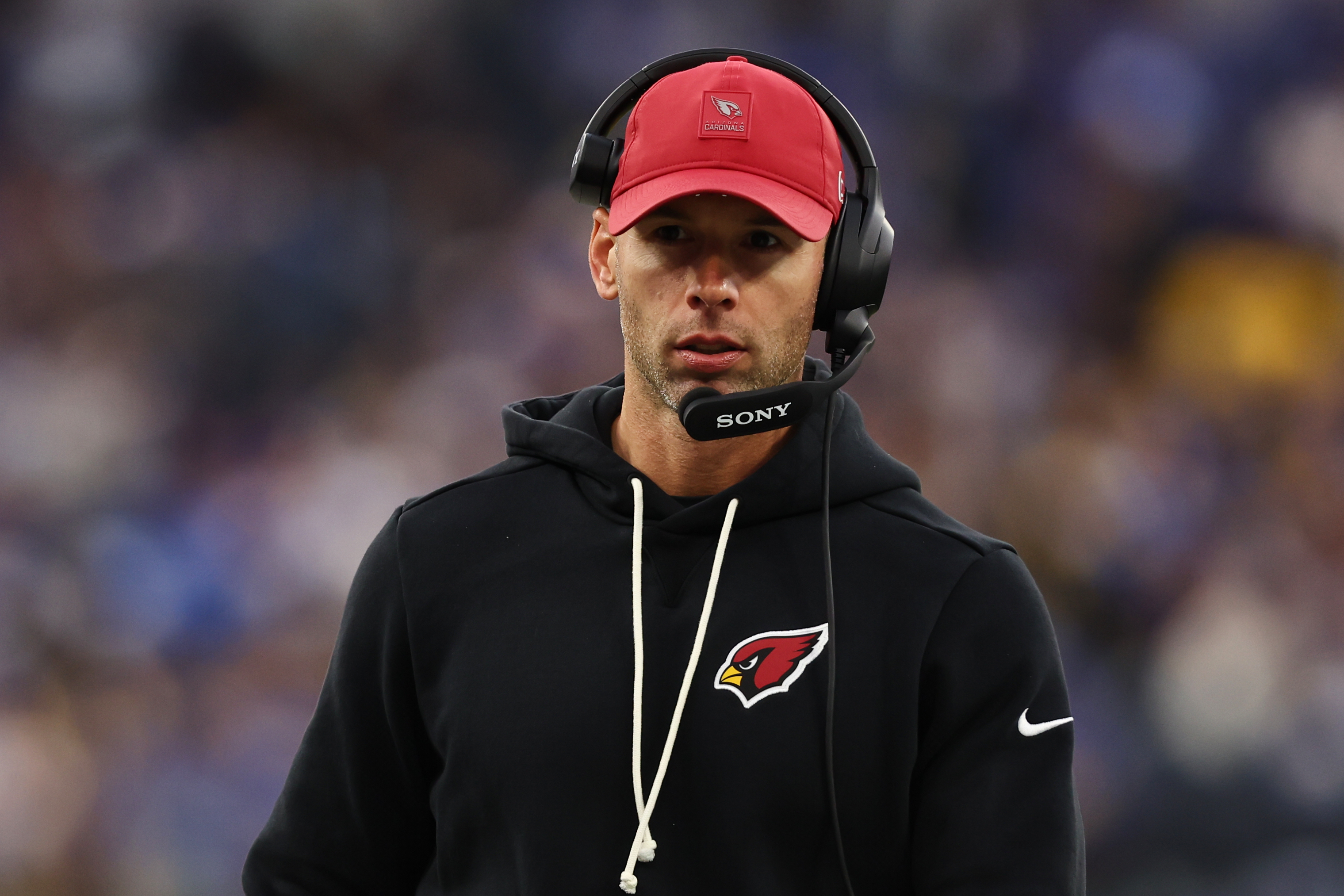 Arizona Cardinals head coach Jonathan Gannon walks on the sideline during the second half of an NFL football game against the Los Angeles Rams, Sunday, Jan. 4, 2026, in Inglewood, Calif.